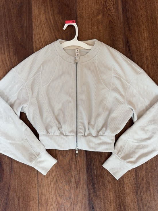lululemon athletica Jackets & Blazers - lululemon athletica Cropped Zip Bomber Jacket in Light Gray
